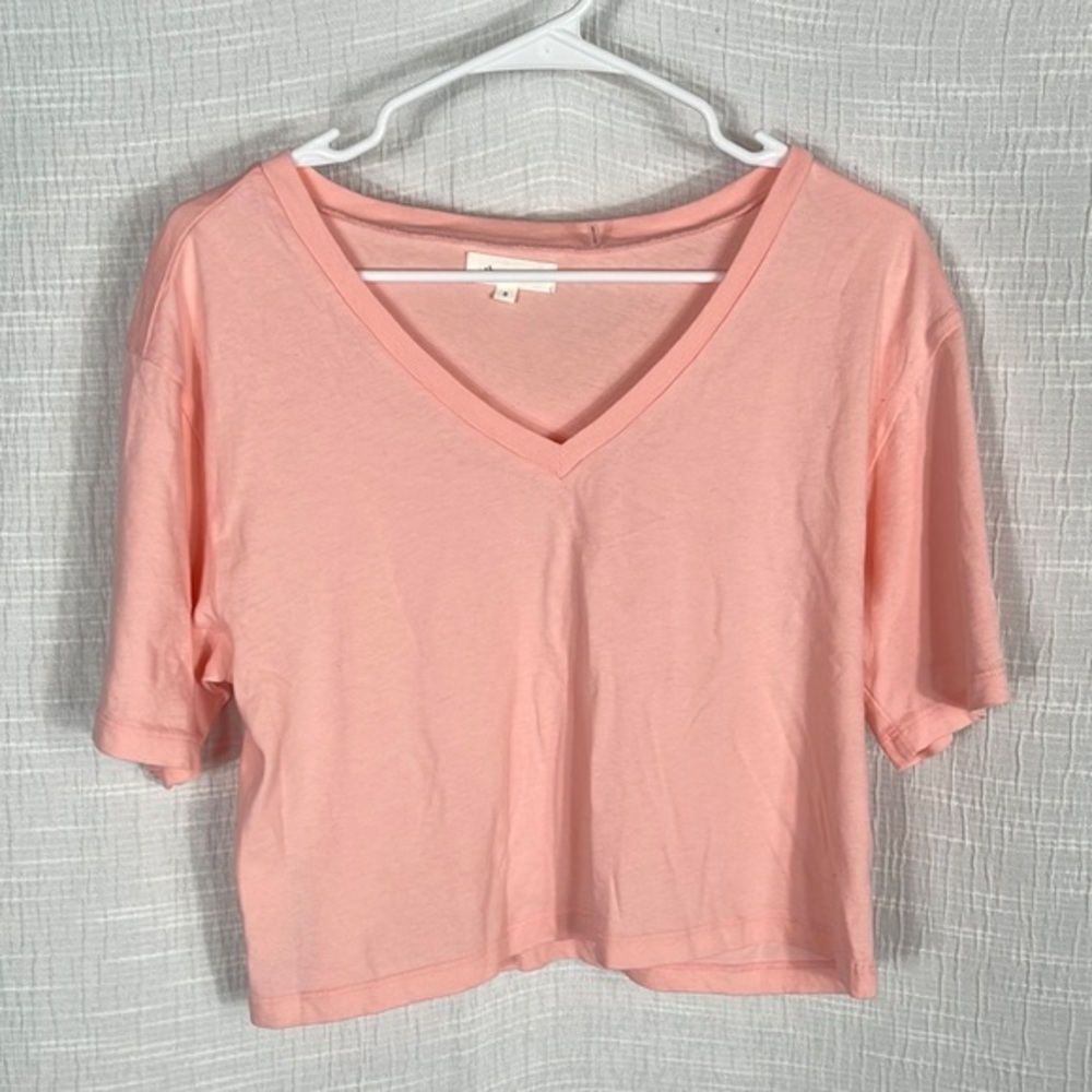 the WESTSIDE pink v neck crop t shirt‎ small cotton